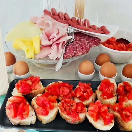 Luiselle Charming Center Pensión Península Sorrentina