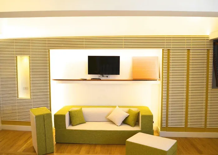 בית הארחה Luiselle Charming Center 4*