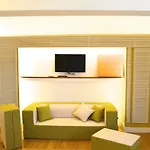Guest house Luiselle Charming Center 4*