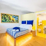 Luiselle Charming Center Guest house