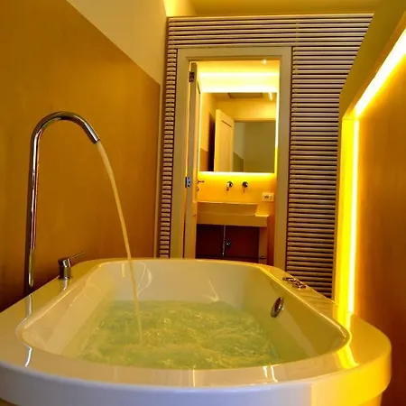 Guest house Luiselle Charming Center