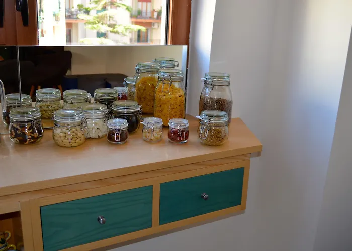 Luiselle Charming Center