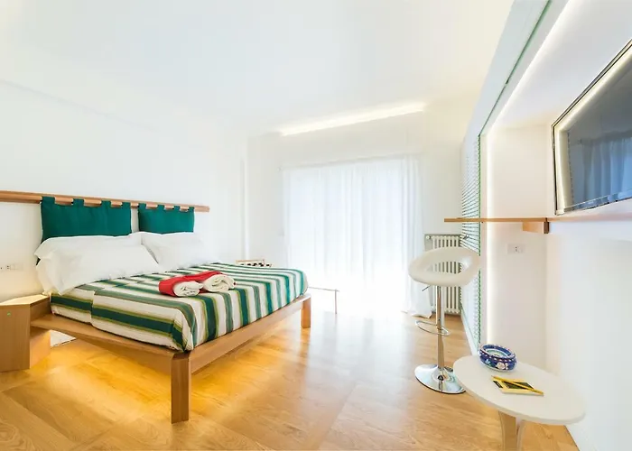 Luiselle Charming Center Πανσιόν Σορέντο