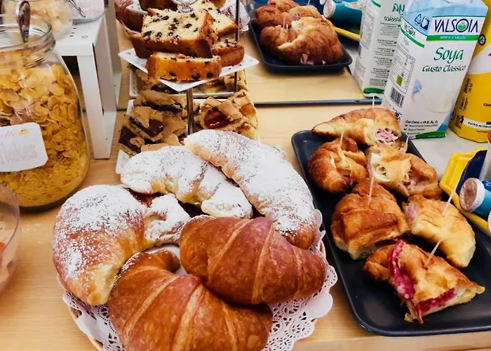 Luiselle Charming Center Πανσιόν