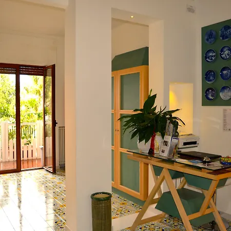 بيت ضيافة Luiselle Charming Center