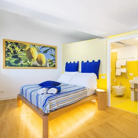 Luiselle Charming Center 4* Σορέντο