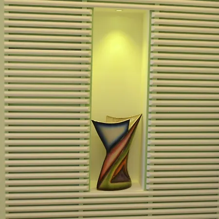 Luiselle Charming Center Сорренто