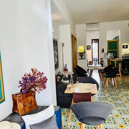 Luiselle Charming Center Penzion Sorrento