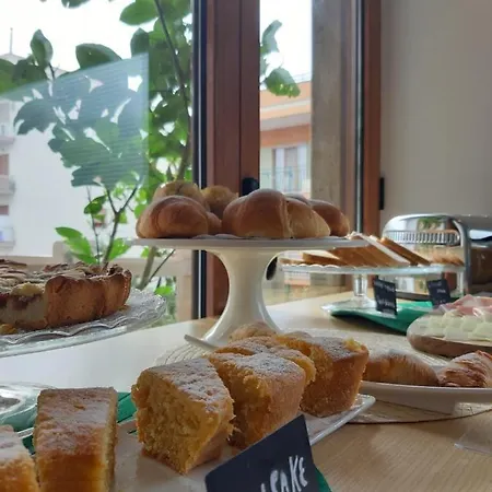 Luiselle Charming Center 소렌토